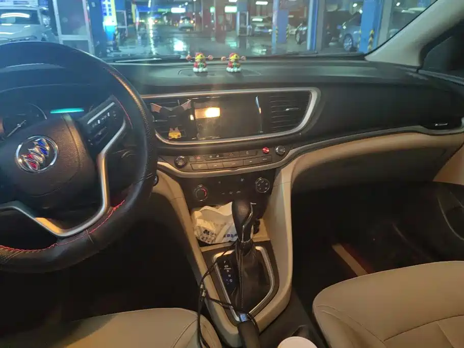 Buick Excelle GT 2020 — фото 13