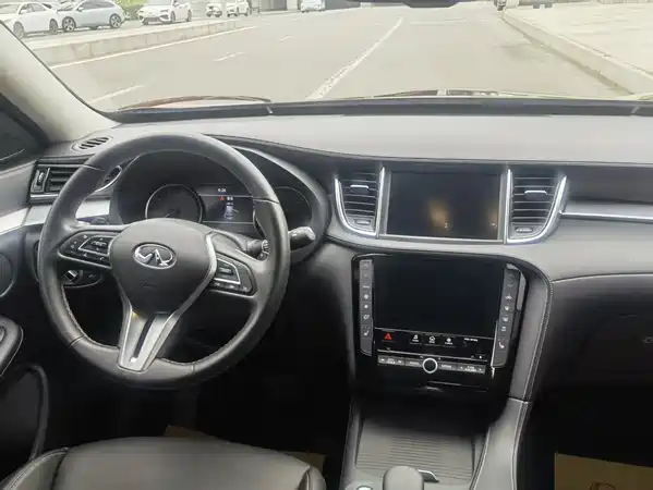 Infiniti QX50 2020