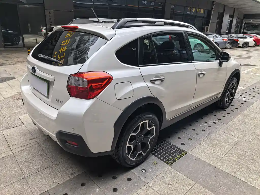 Subaru XV 2015 — фото 9
