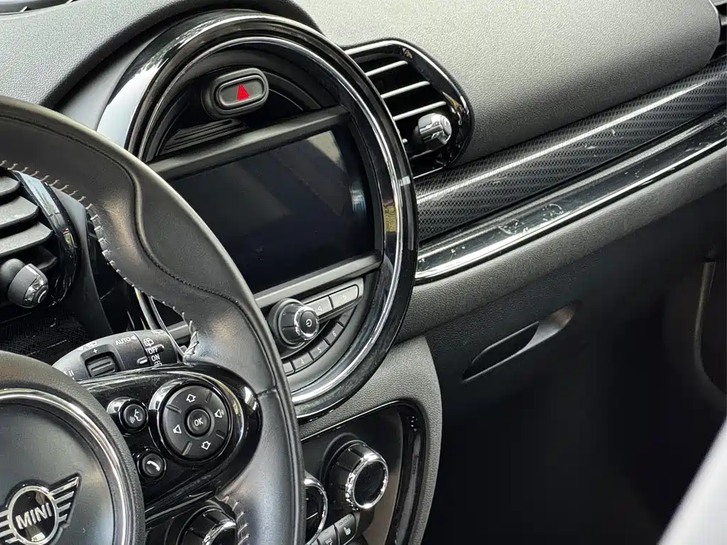 MINI Clubman 2021