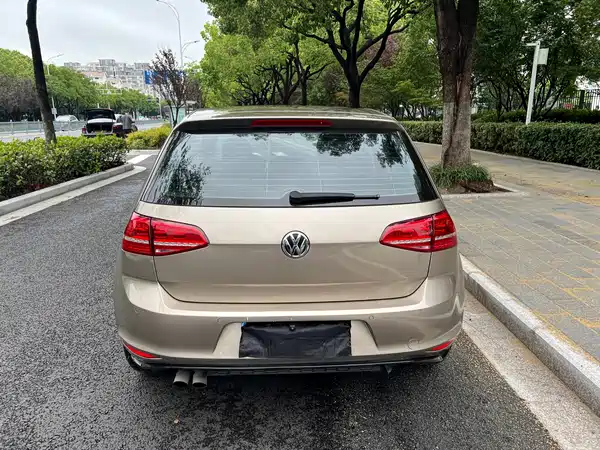Volkswagen Golf 2016