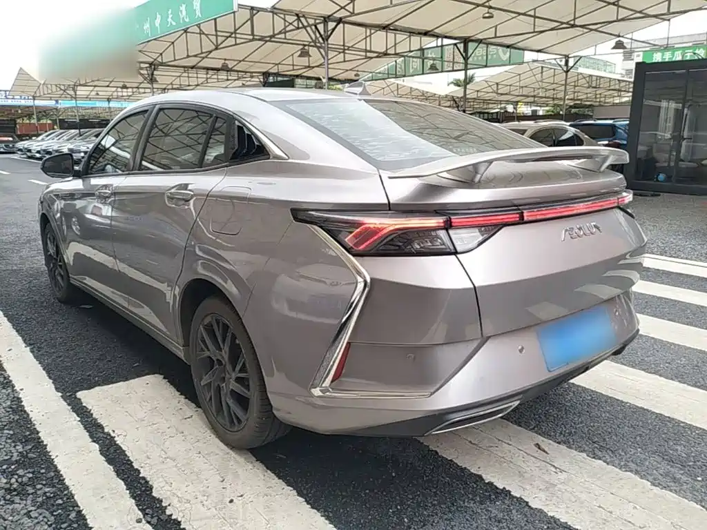 Dongfeng Yixuan 2020