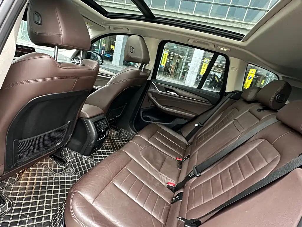 BMW X3 2020 — фото 20
