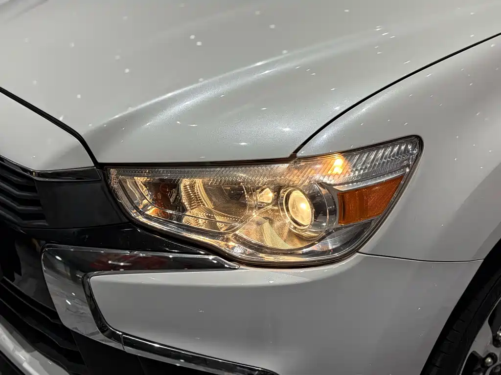 Mitsubishi Jinxuan ASX 2020 — фото 21