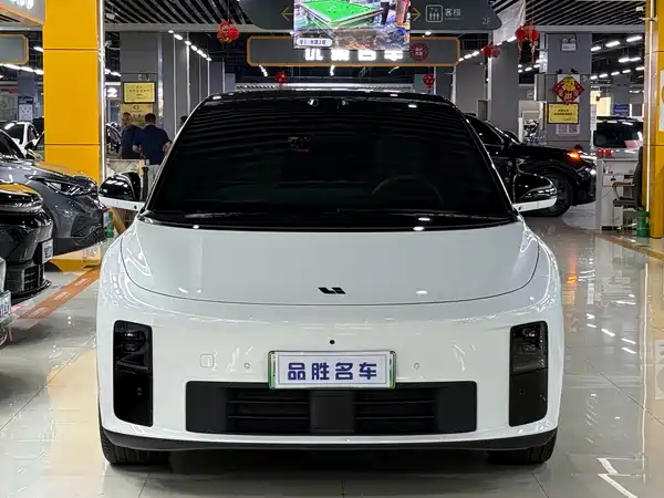 Li Auto i6 2026