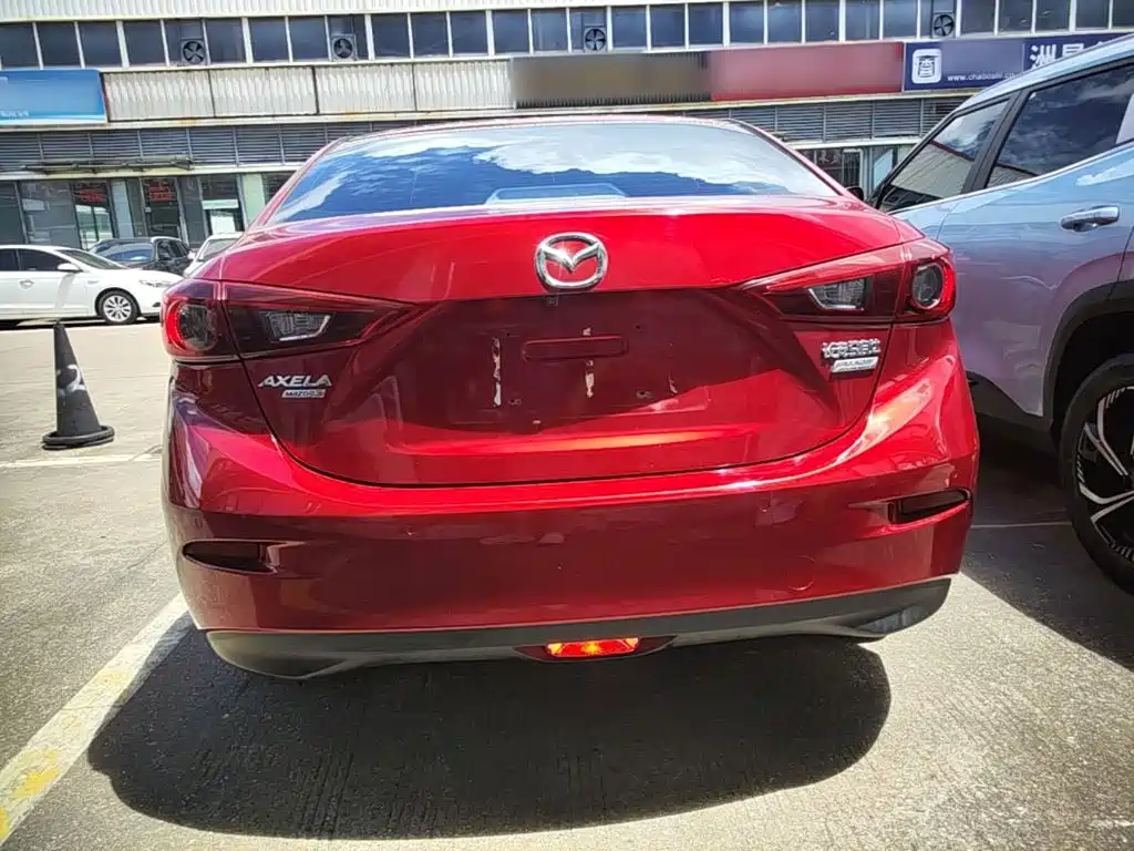 Mazda 3 Angkesela 2015