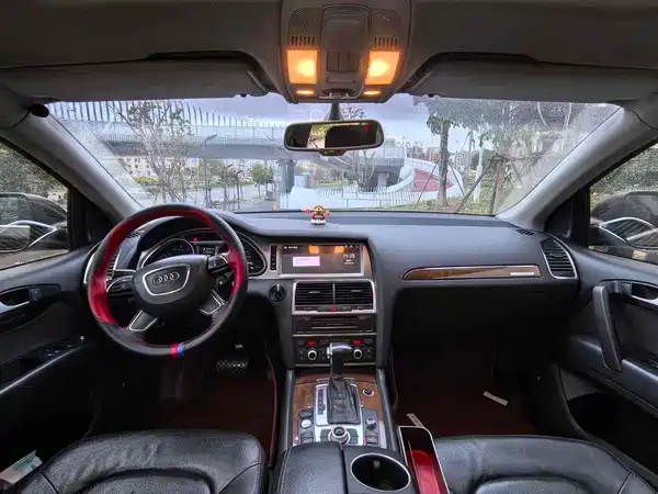 Audi Q7 2015