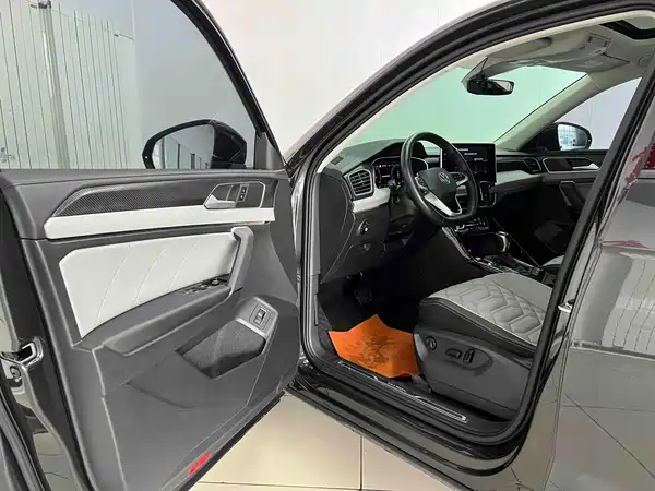 Volkswagen Tayron 2023