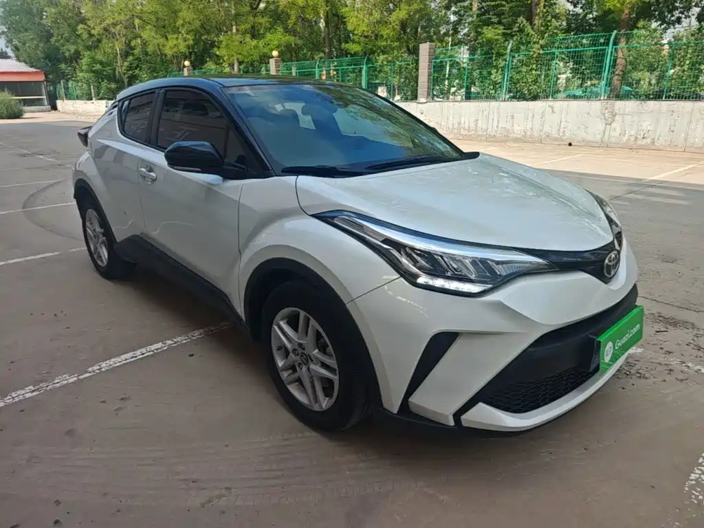 Toyota C-HR 2021 — фото 22