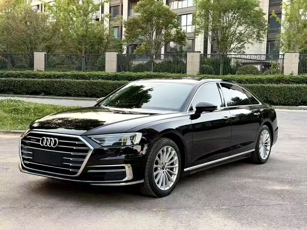 Audi A8 2021