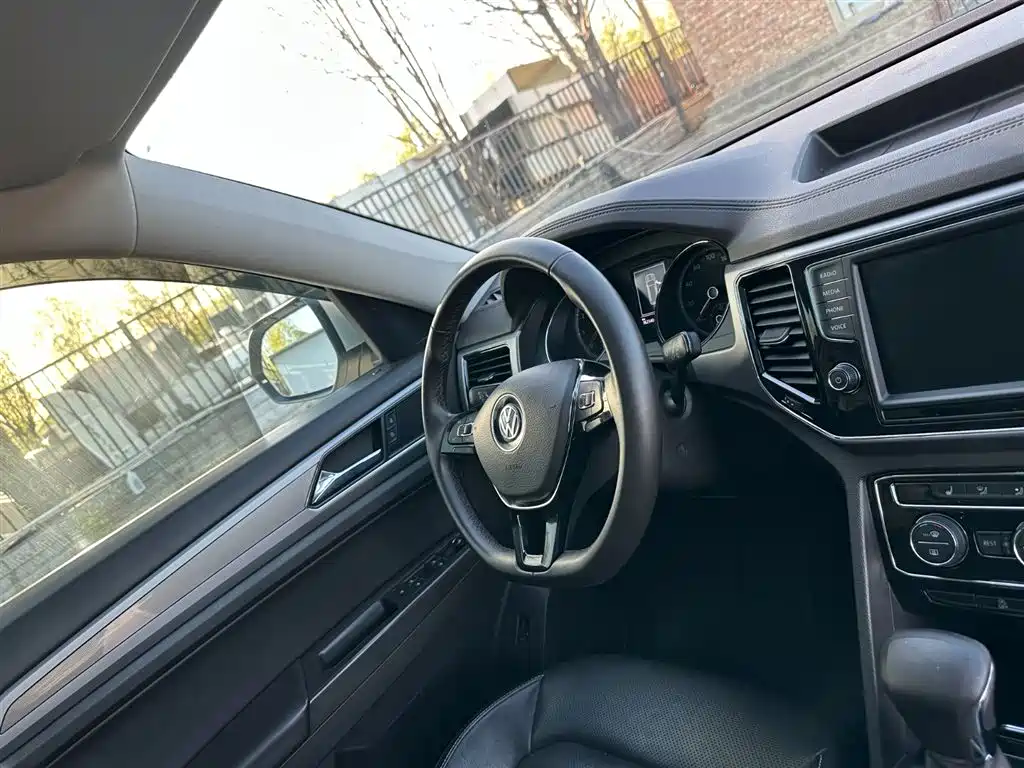 Volkswagen Teramont 2018 — фото 20