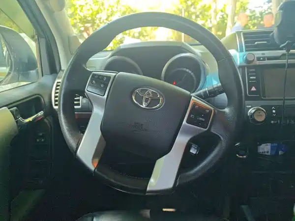 Toyota Prado 2016