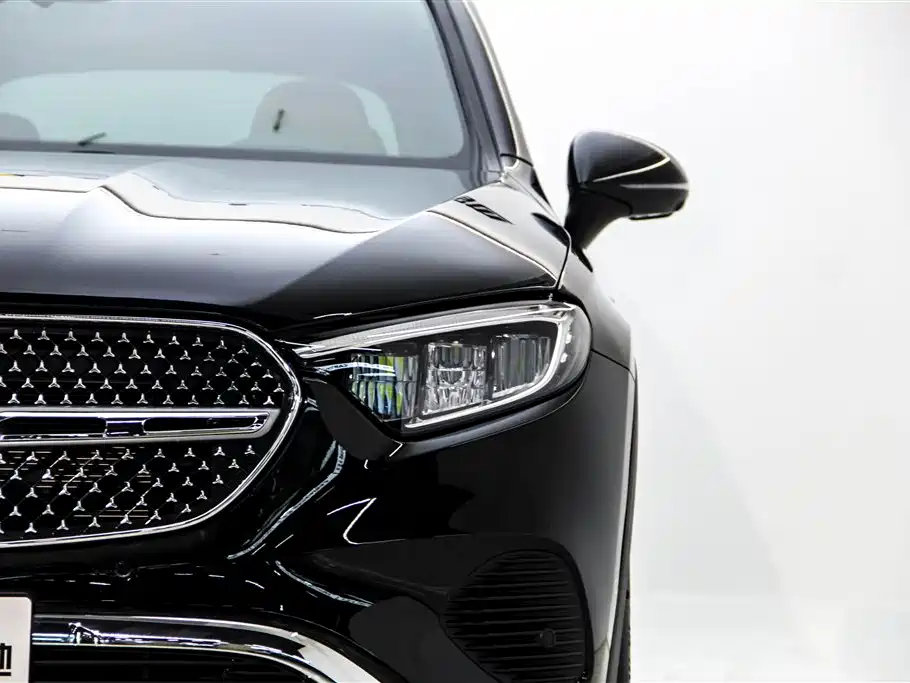 Mercedes-Benz GLC 2025 — фото 9