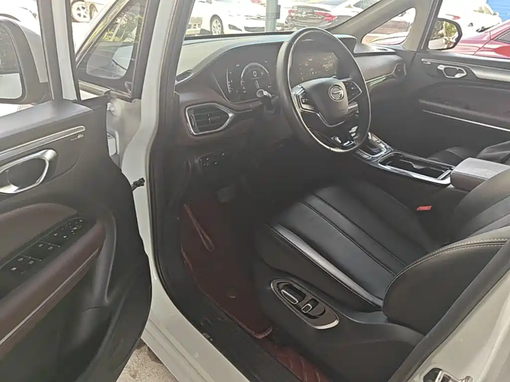 GAC Trumpchi M6 2023 — фото 16