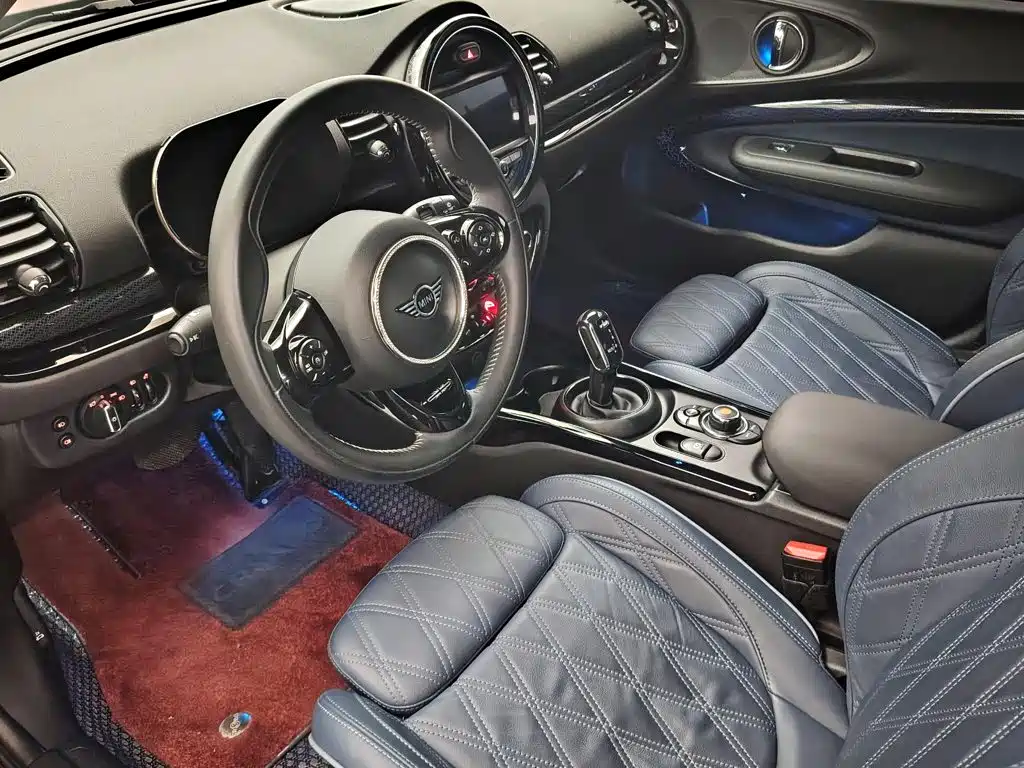 MINI Clubman 2021 — фото 11