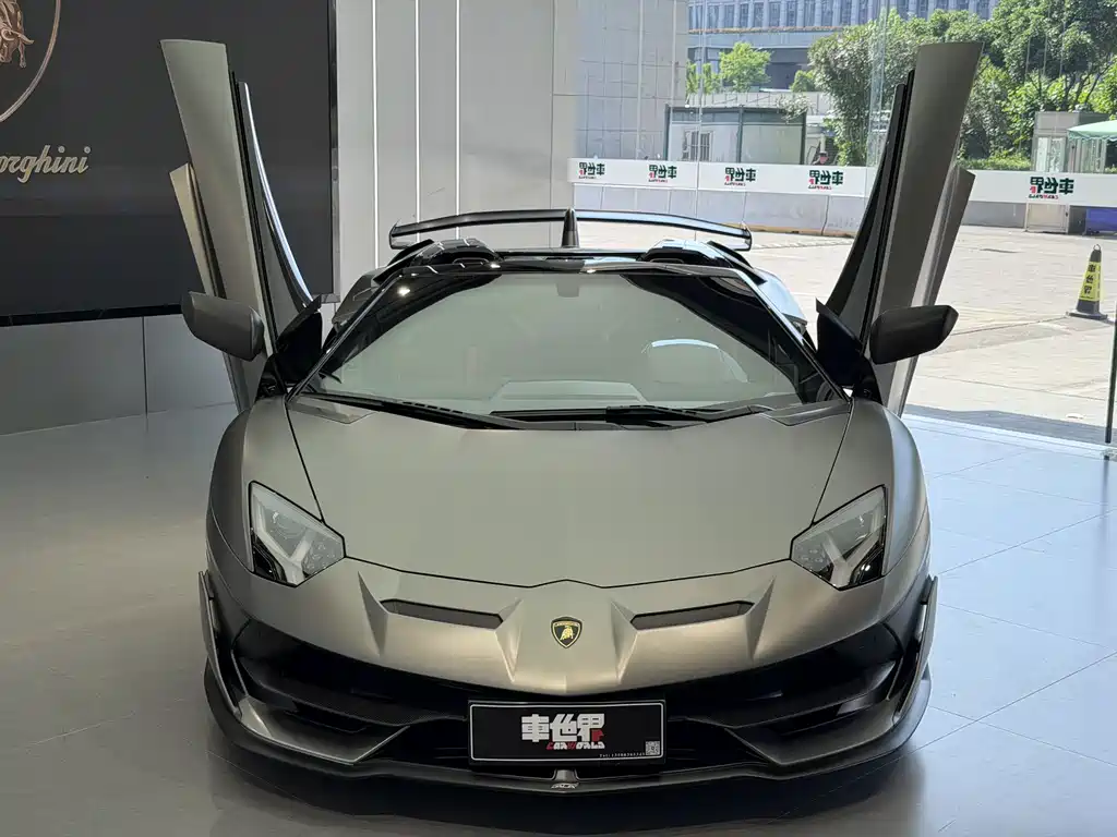 Lamborghini Aventador 2020 — фото 4
