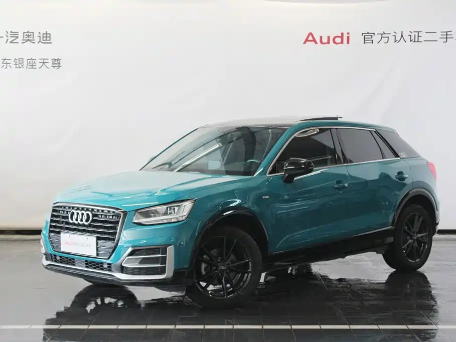Audi Q2L 2021 — фото 1