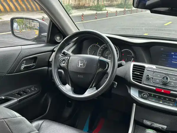Honda Accord 2015