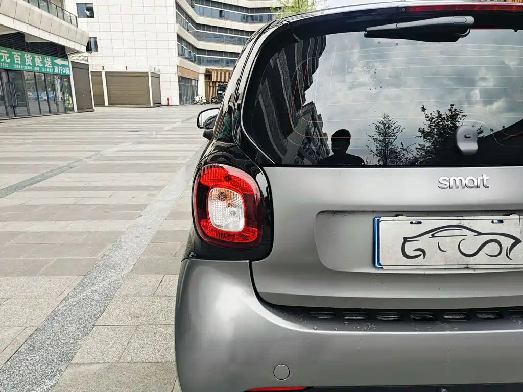 smart Fortwo 2017 — фото 7