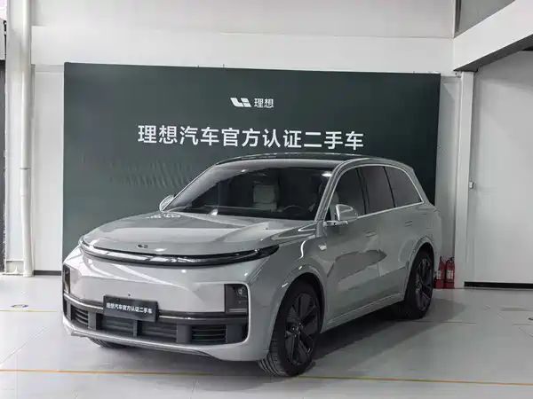 Li Auto L8 2023