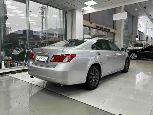 Lexus ES 2009