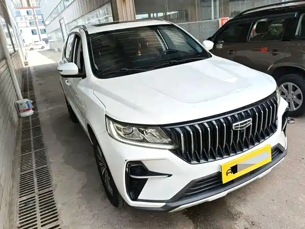 Geely Vision X6 2022
