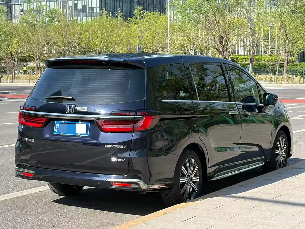 Honda Odyssey 2023 — фото 20