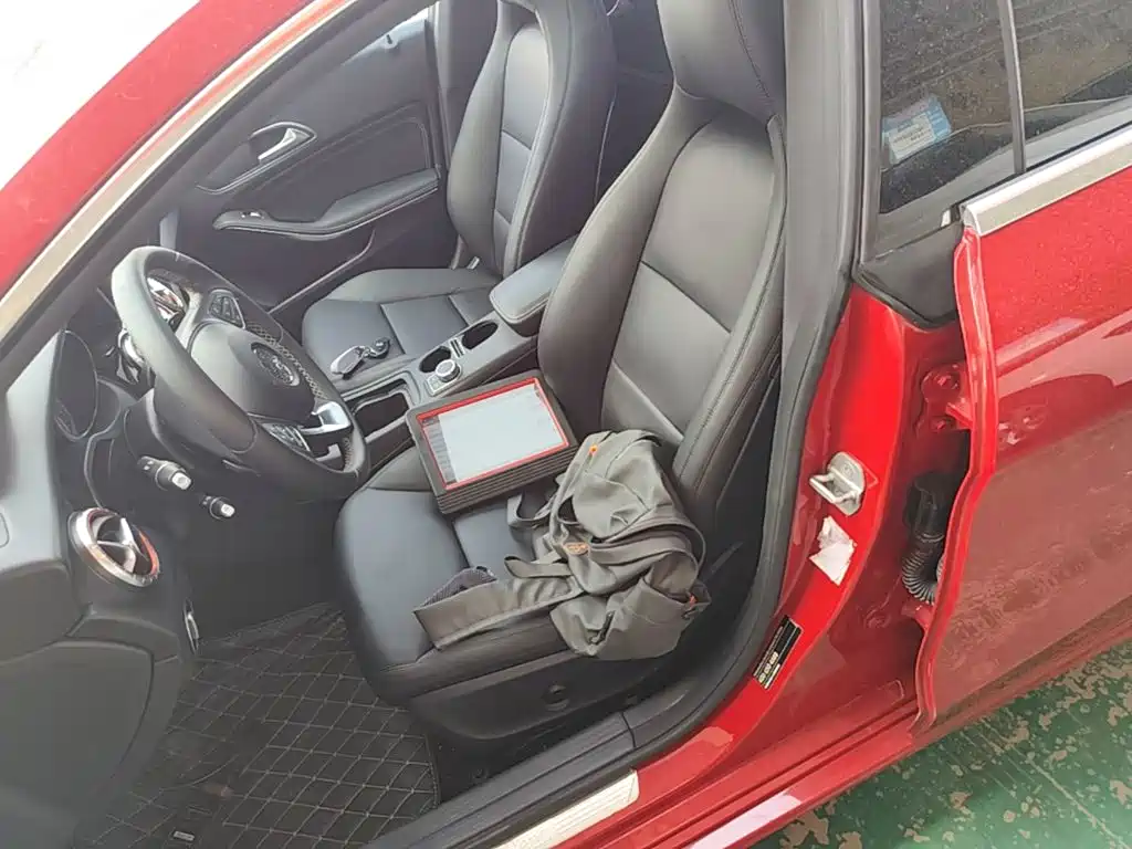 Mercedes-Benz CLA 2015 — фото 15