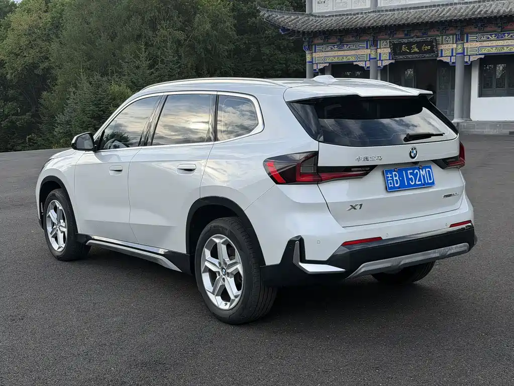 BMW X1 2023 — фото 4