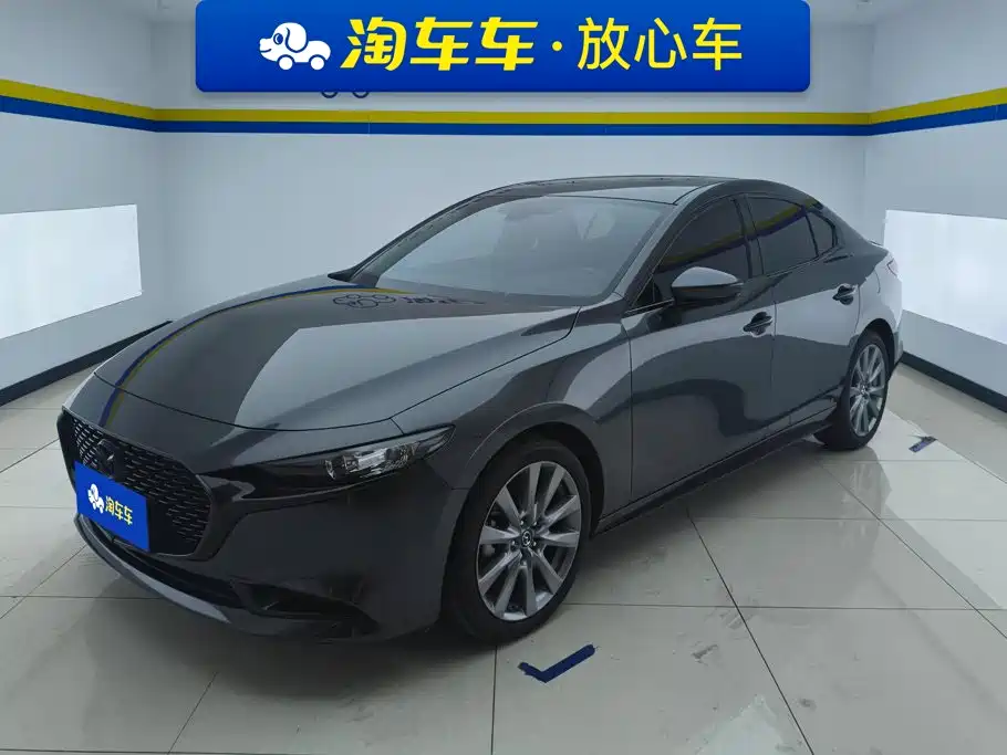 Mazda 3 Axela 2024