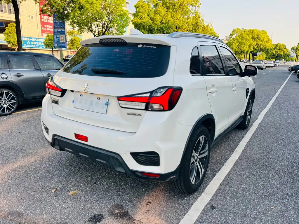 Mitsubishi ASX 2021 — фото 12