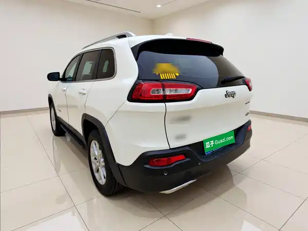 Jeep Cherokee 2017