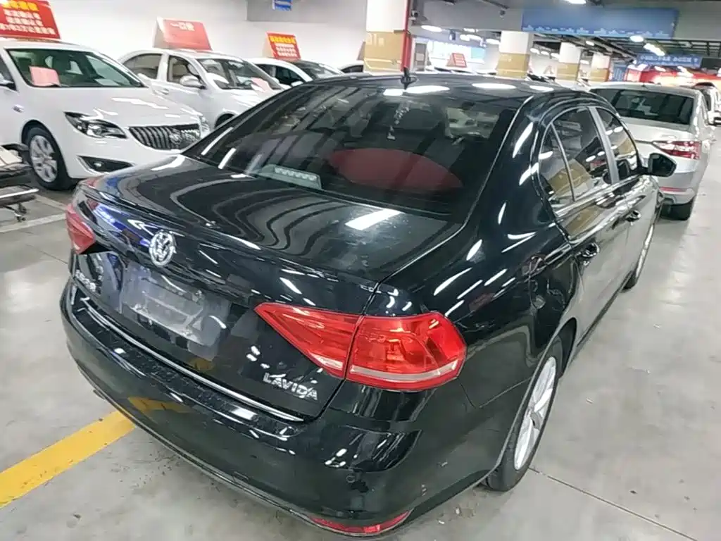 Volkswagen Lavida 2016