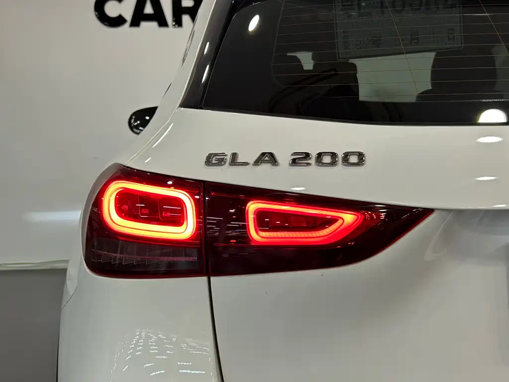 Mercedes-Benz GLA 2023 — фото 24