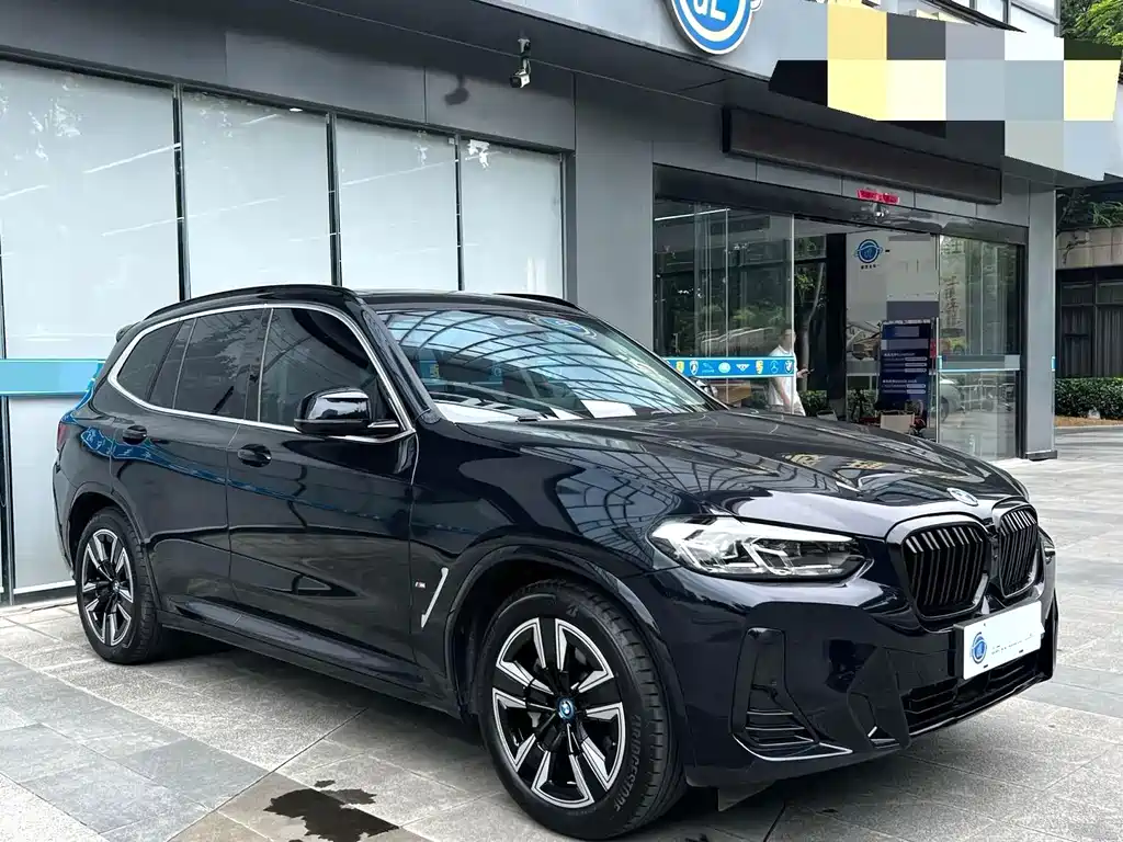 BMW iX3 2023 — фото 2