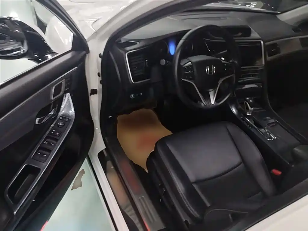 Honda Spirior 2016 — фото 16
