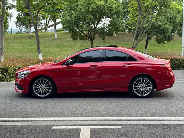 Mercedes-Benz CLA 2018