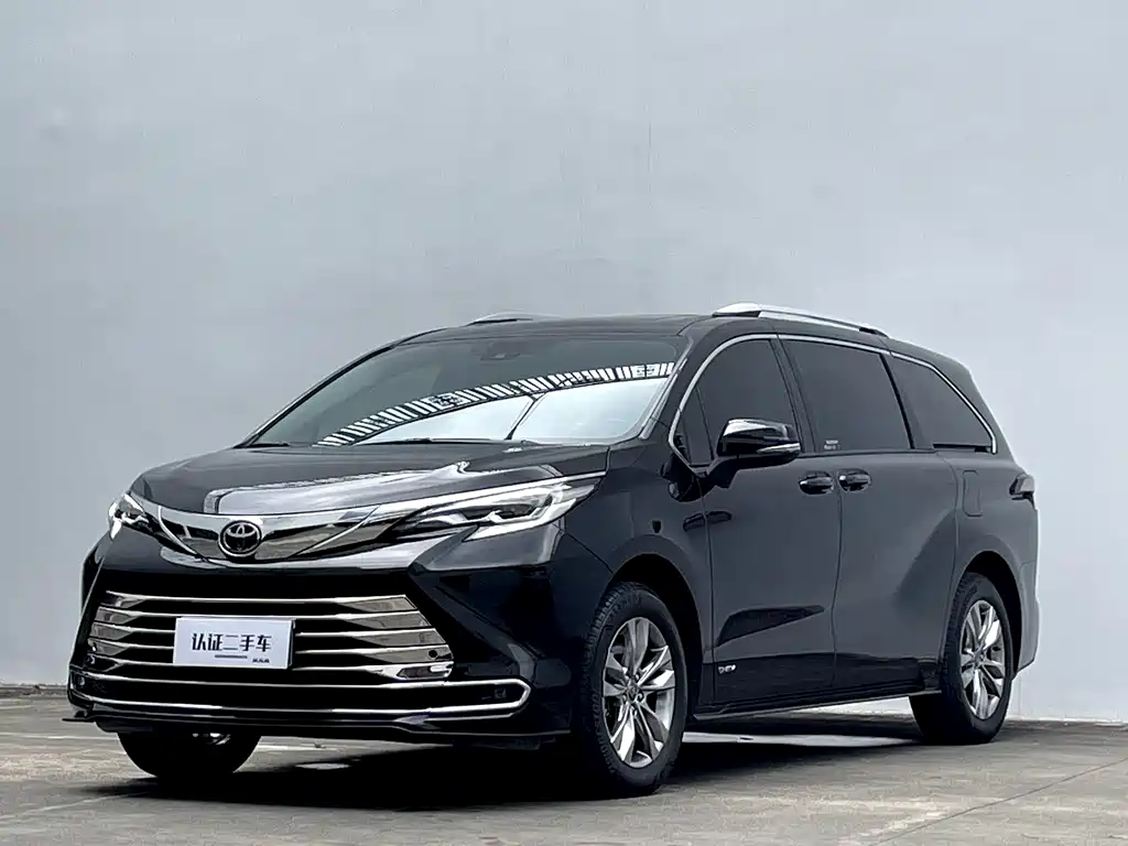 Toyota Sienna 2025 — фото 2