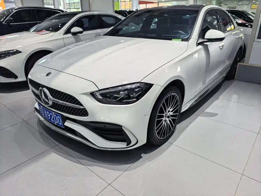 Mercedes-Benz C-Class 2022