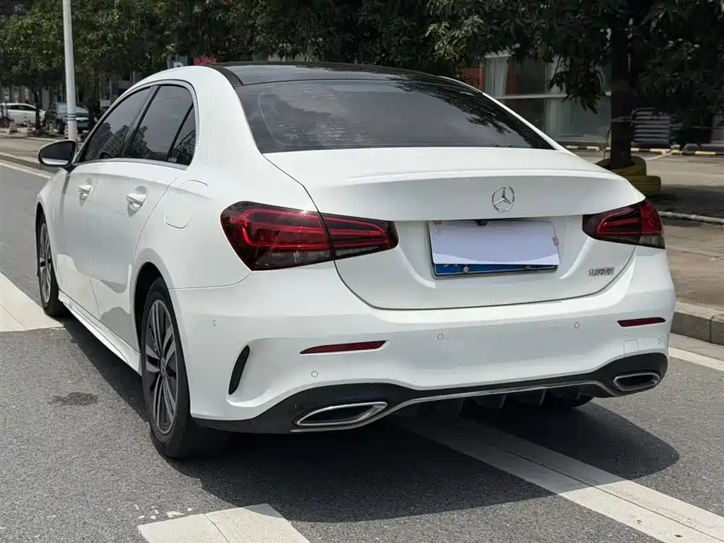 Mercedes-Benz A-Class 2019 — фото 24