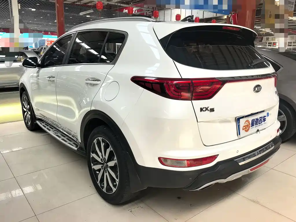 Kia KX5 2017 — фото 13