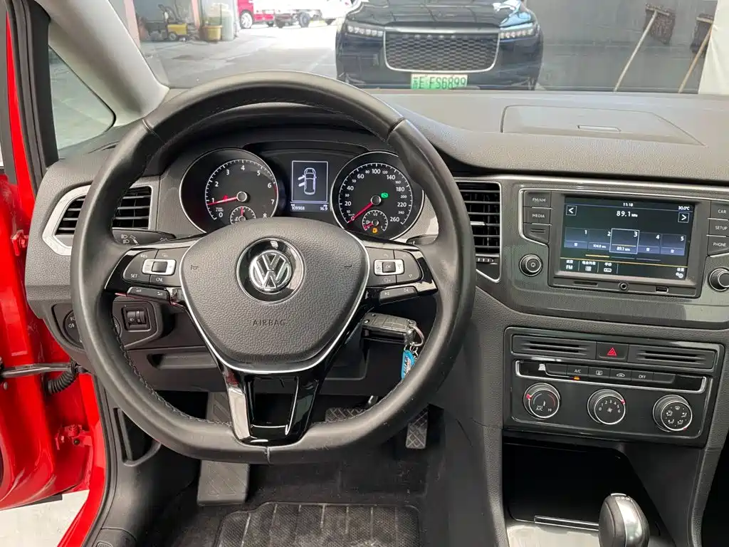 Volkswagen Golf Jialu 2017 — фото 13