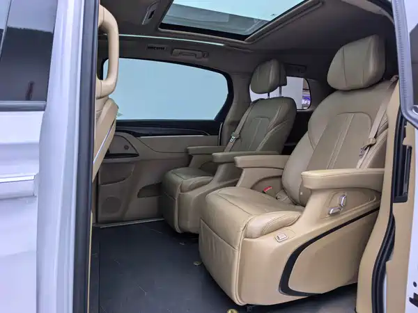 Buick GL8 2021