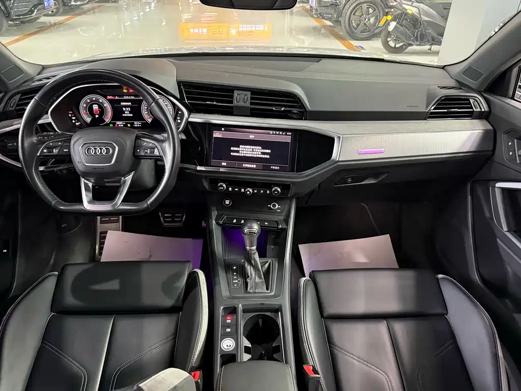 Audi Q3 2023 — фото 10