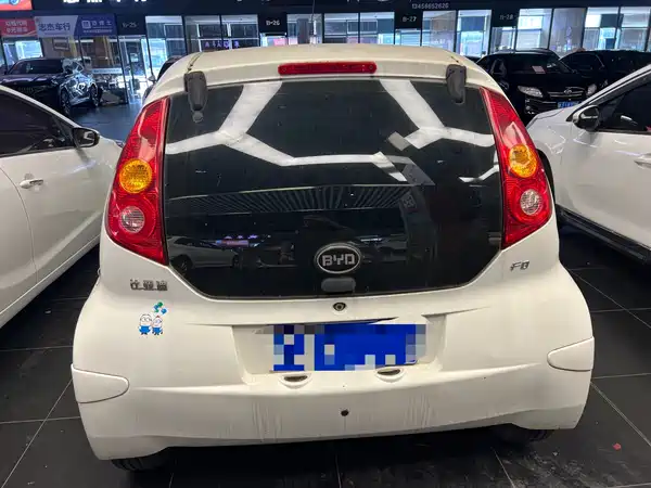 BYD F0 2013