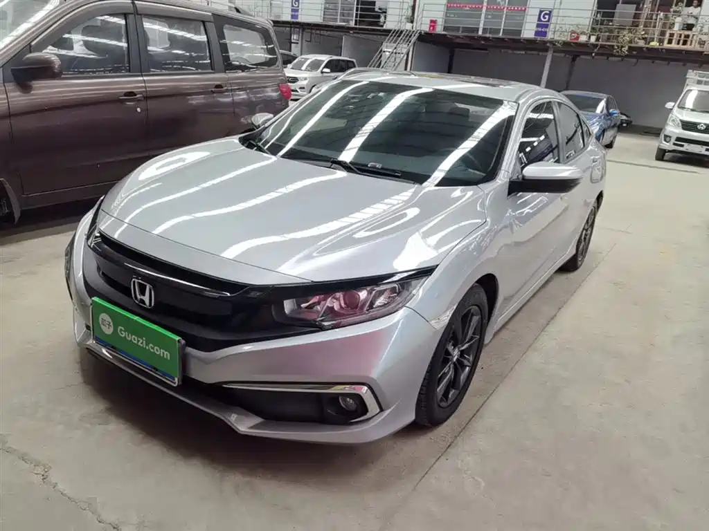 Honda Civic 2020 — фото 1