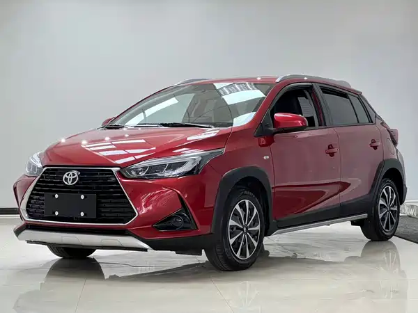 Toyota Yaris L 2022