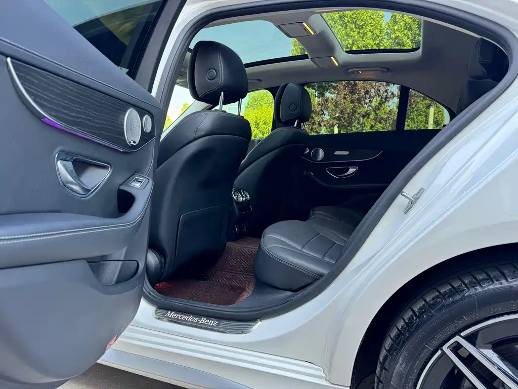 Mercedes-Benz C-Class 2021 — фото 10