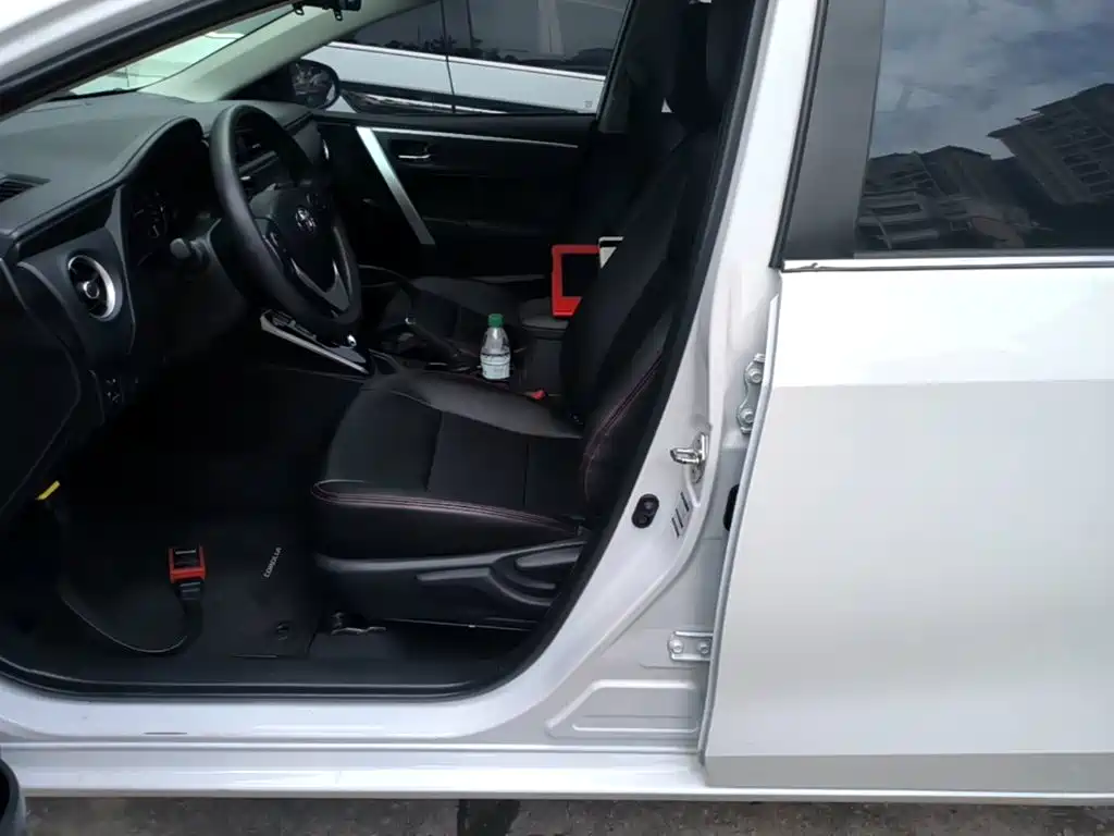 Toyota Corolla Dual Engine E+ 2022 — фото 15