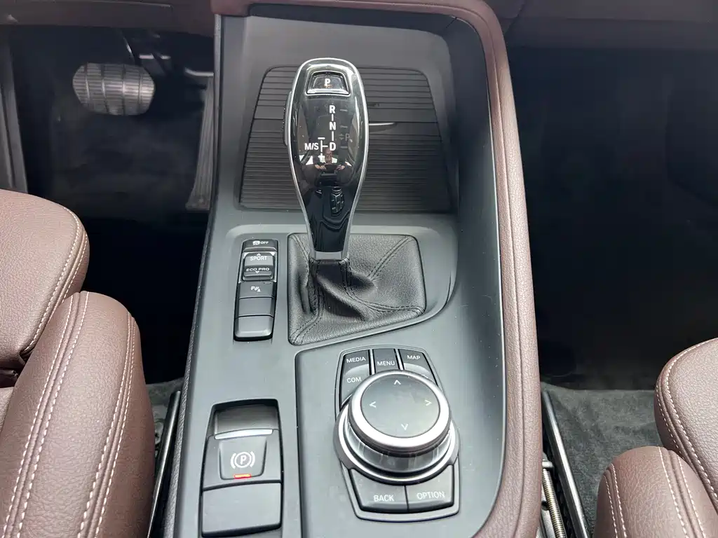 BMW X1 2023 — фото 13